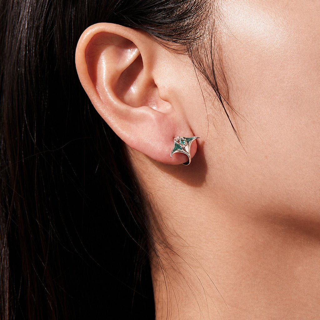 Lumina Sky 925 Sterling Silver Green Epoxy Manta Ray Hoop Earrings