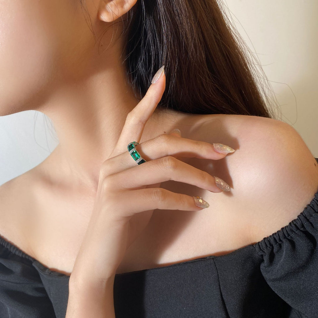 Lumina Splash Synthetic Emerald 925 Sterling Silver Eternity Ring