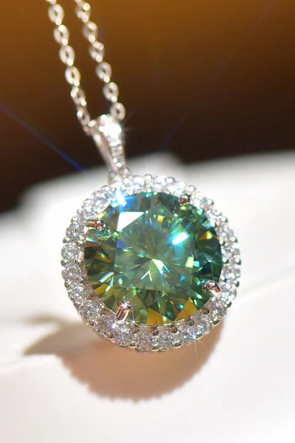Sensa Moderna 10 Carat Moissanite 925 Sterling Silver Pendant Necklace